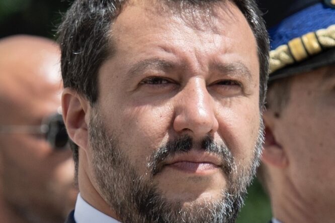 Salvini: “Iveco ai cinesi? Una sciagura”