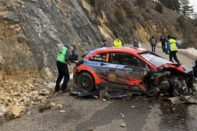 WRC | Tanak spiega l’incidente – VIDEO