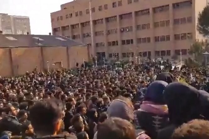 Ancora proteste in Iran
