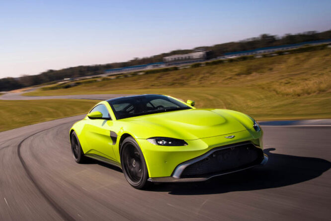 Geely corteggia Aston Martin