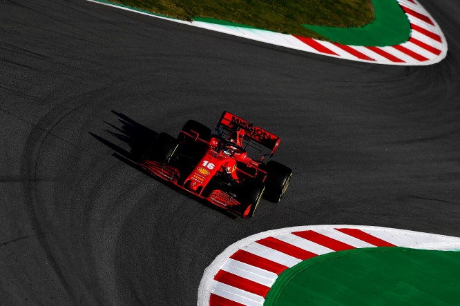 Leclerc nei test di Barcellona