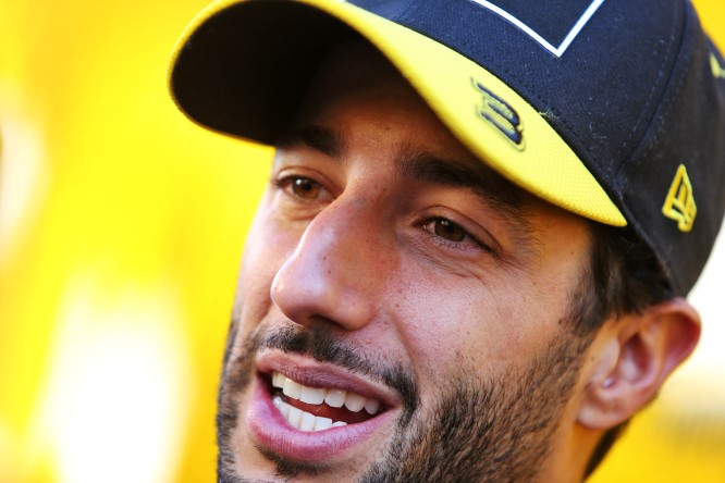 Ricciardo scettico sulla ripresa: “Difficile sia a giugno”