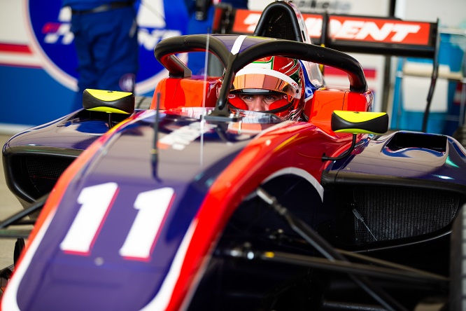 F3 | Test Bahrain, Day-1: DeFrancesco davanti a tutti