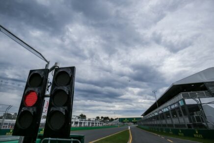 melbourne pit-lane