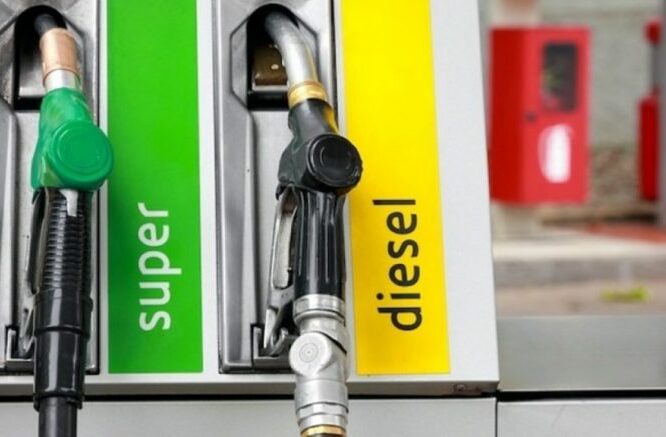 Benzina e revisione, prezzi alle stelle