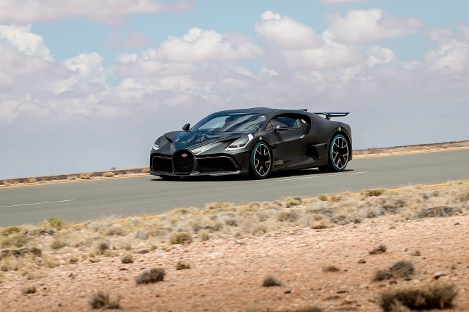 Bugatti Divo, pronta la hypercar sportiva da 1.500 CV