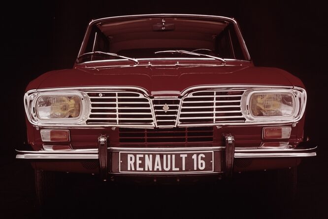 Renault 16: la familiare compie 55 anni