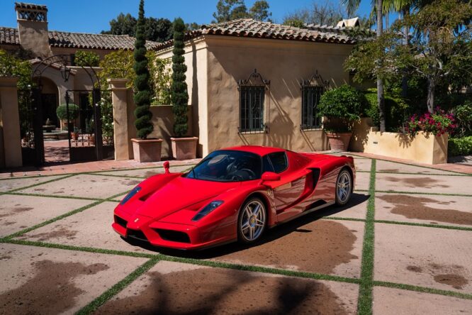 Ferrari Enzo, la sportiva da F1 compie 20 anni