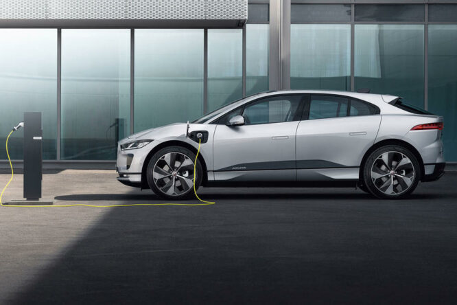 Jaguar e le elettriche: dalla Formula E alla strada