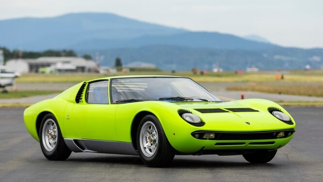 Lamborghini Miura, sogno da 800 mila dollari