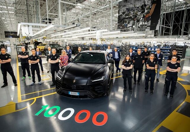 Lamborghini Urus, nuovo record di produzione