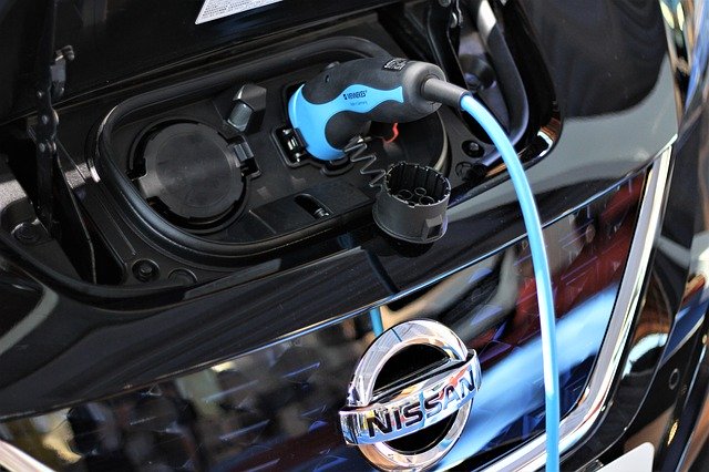Nissan prepara un SUV elettrico più grande di Ariya