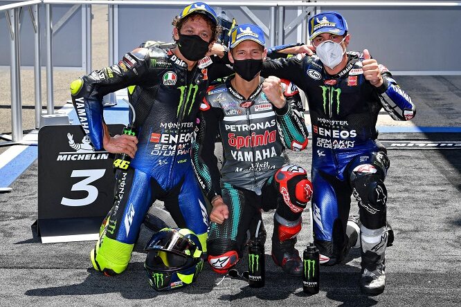 MotoGP | Quartararo-Rossi-Vinales: il ‘backstage’ del podio di Jerez