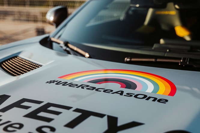 weraceasone safety car