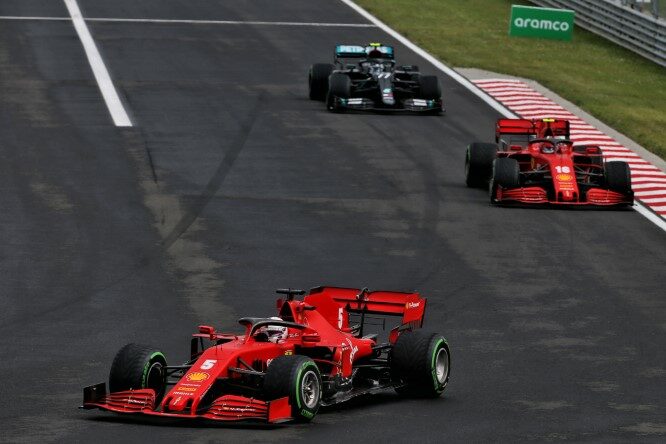 Vettel: “Era chiaro fin da subito che ci avrebbero doppiato”