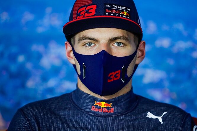 Verstappen alza bandiera bianca: “Vantaggio Mercedes troppo grande”