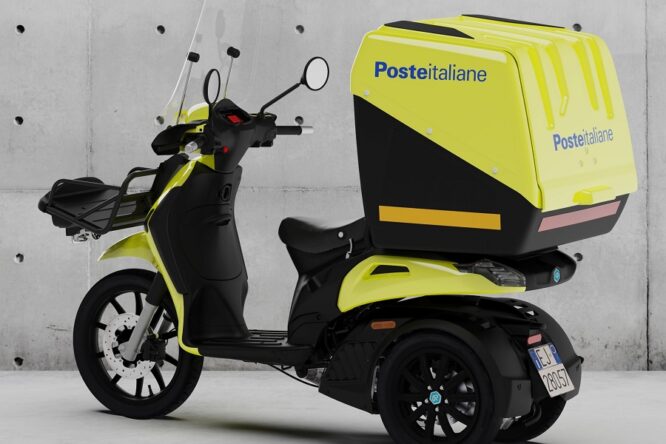 Piaggio inventa un nuovo tre ruote