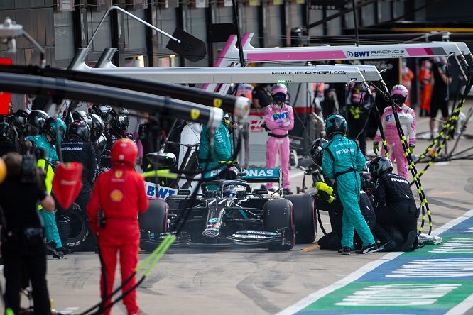 F1 | Il doppio pit stop Mercedes a Silverstone