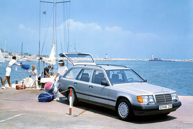 Mercedes S124, la Classe E station wagon compie 35 anni