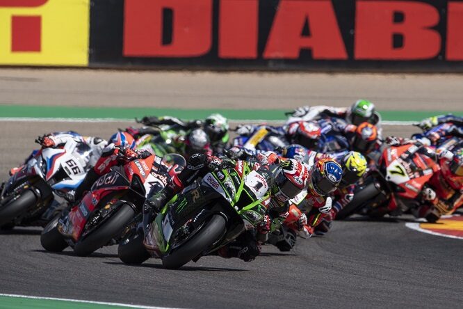 WSBK | Teruel, Gara-2: Rea mostruoso, battuto Rinaldi