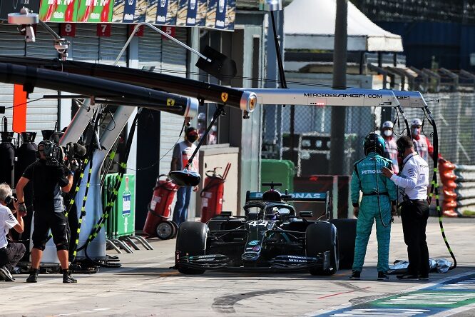 Penalizzazione Hamilton a Monza, il retroscena degli steward