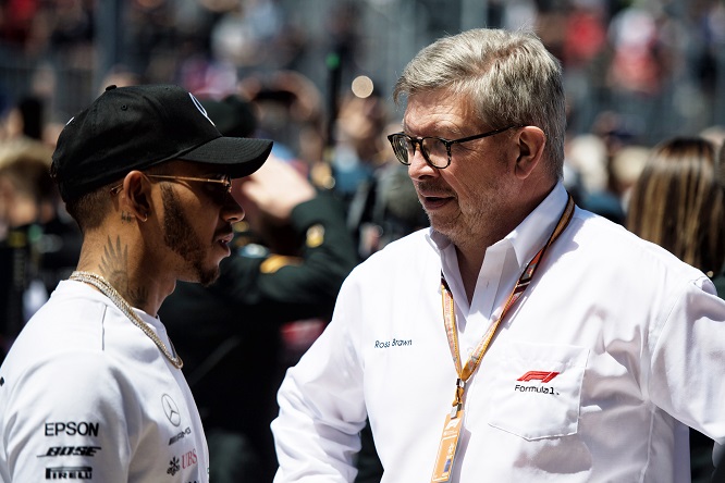 hamilton brawn f1 test 2022