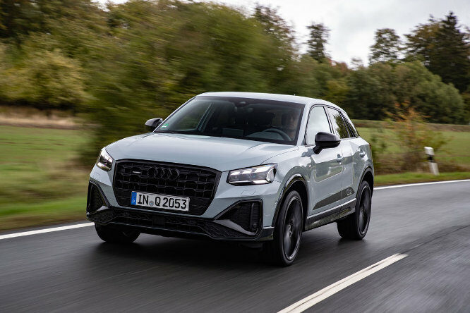 Audi Q2, facelift dentro e fuori