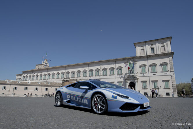 Una Lamborghini Huracan a 230 km/h per salvare una vita