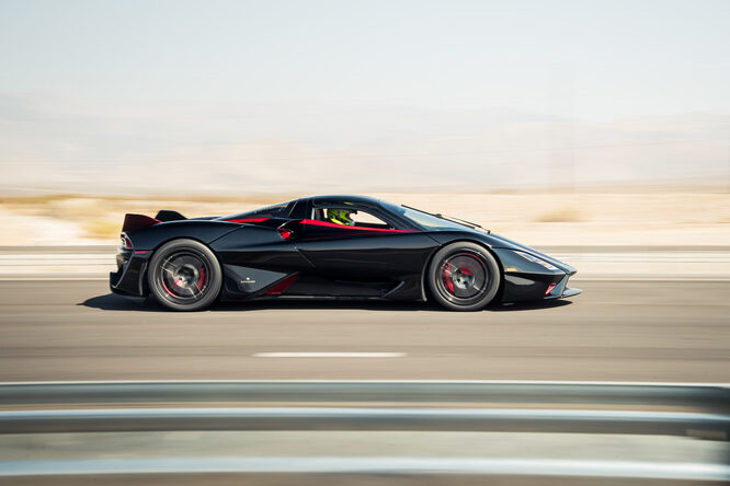 SSC Tuatara è l’auto più veloce del mondo