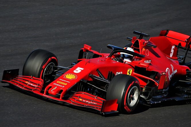 Vettel: “Leclerc al momento è ad un altro livello”