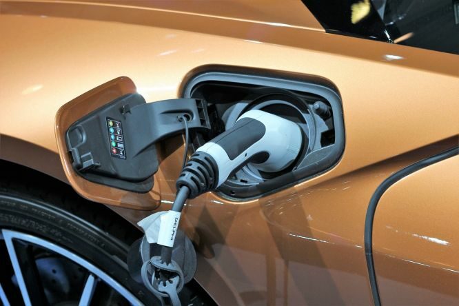 Batterie allo stato solido, Toyota e Volkswagen ci provano