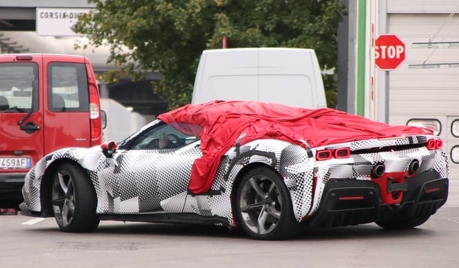 Ferrari SF90 Spider, debutto il 12 novembre