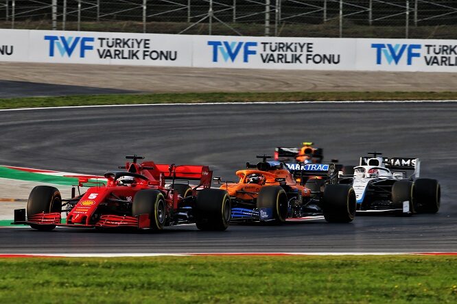 sainz mclaren ferrari