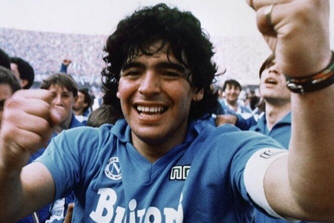 Maradona, all’asta tre auto del Pibe de Oro