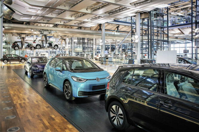 Golf elettrica addio: Volkswagen ferma la produzione