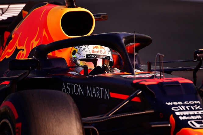 F1 | Il giro della pole di Verstappen a Yas Marina