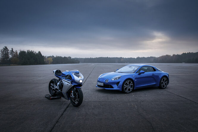 MV Agusta Superveloce Alpine, limited edition ispirata all’A110