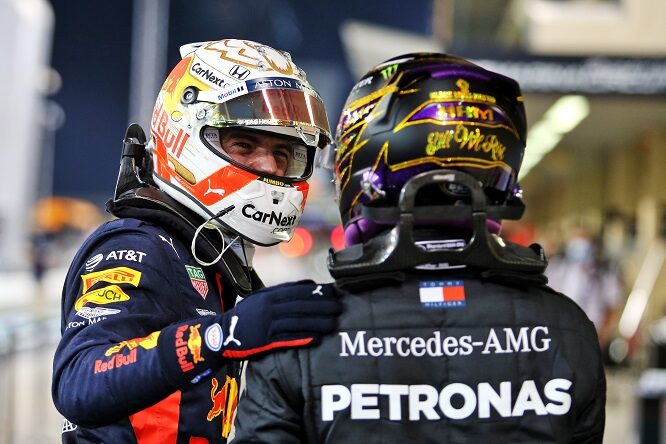 Verstappen: “Hamilton uno dei migliori di sempre”