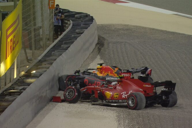 F1 | Sakhir: incidente Leclerc-Verstappen al via
