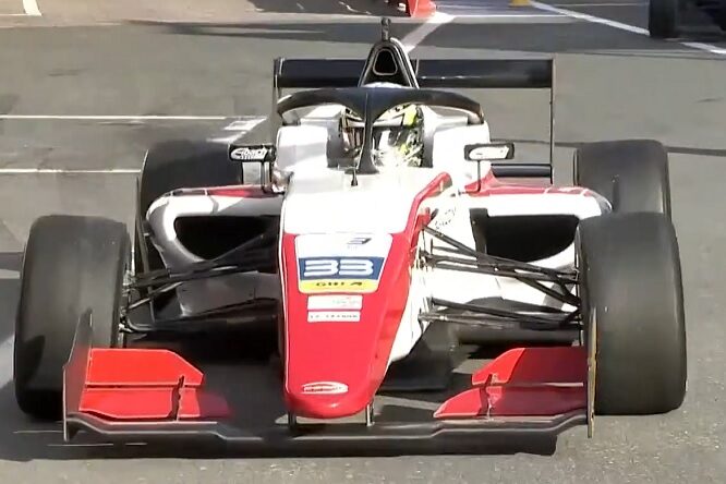 Asian F3 | Dubai, Gara-1: vittoria di Zhou