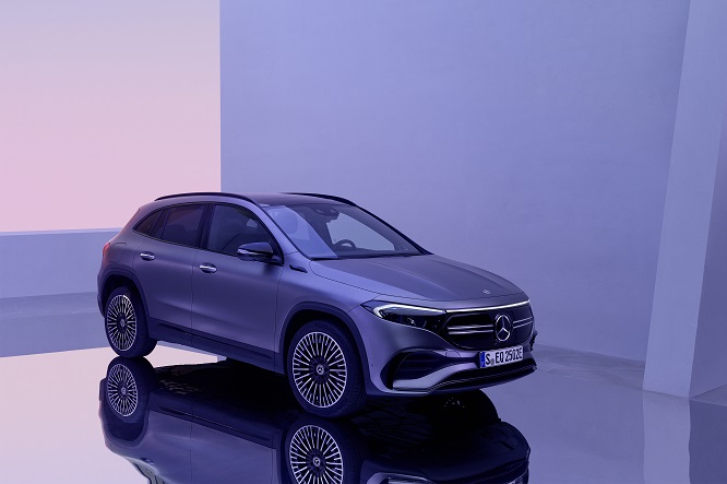 Mercedes e Audi, la via del futuro elettrico è segnata