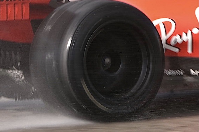 Test Pirelli, 110 giri per Leclerc a Jerez