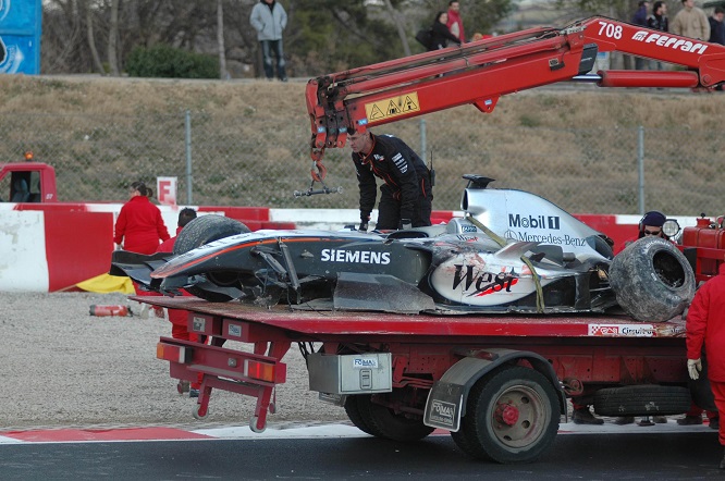 F1 | 15 febbraio 2005, l’incidente di Raikkonen a Barcellona