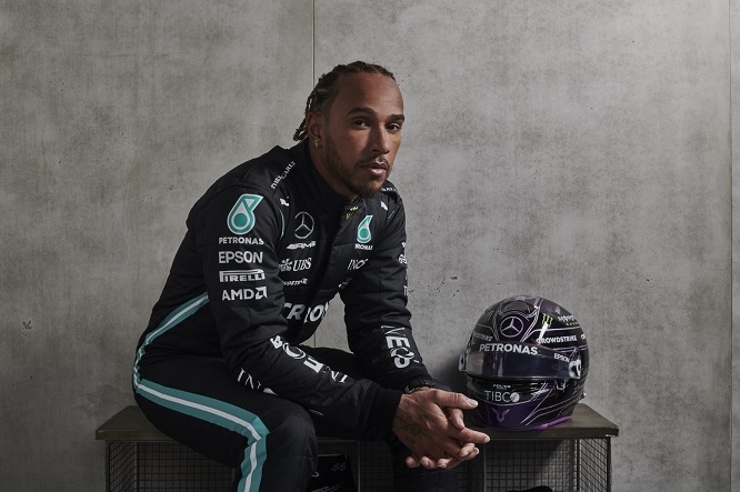 Hamilton: “Volevo solo un anno di contratto”