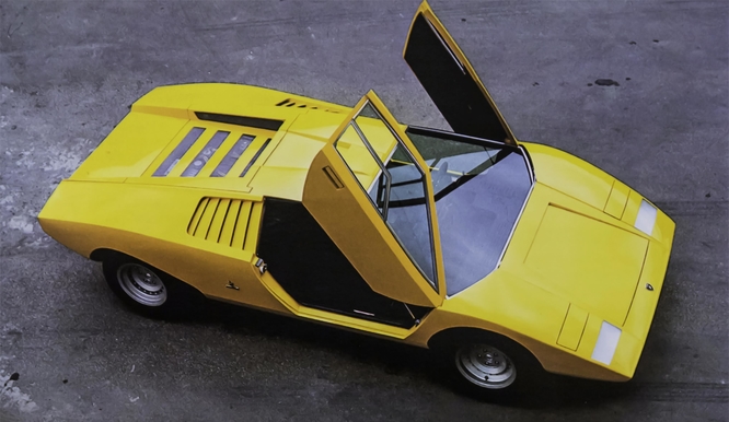 Ginevra 1971 | Lamborghini Countach LP 500, Toro spigoloso