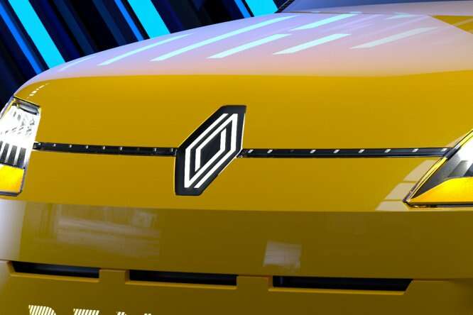 Renault adotterà un logo retrò dal 2024