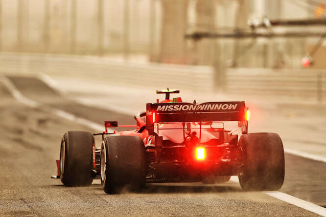 F1 | Tempesta di sabbia condiziona prima giornata di test in Bahrain