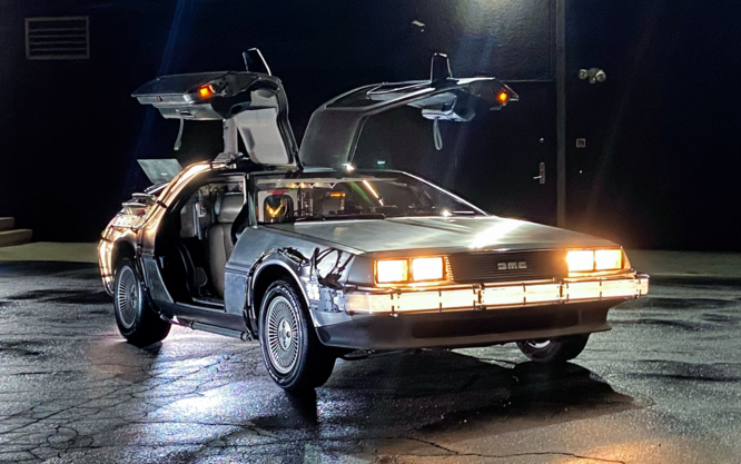 DeLorean, all'asta una replica di Ritorno al Futuro - Mondo Auto - AutoMoto