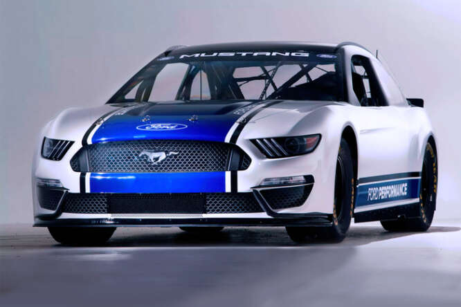 Ford Mustang, cresce l’attesa per la Nascar Next Gen