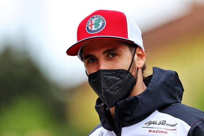 Giovinazzi: “Imola è una delle piste più divertenti”